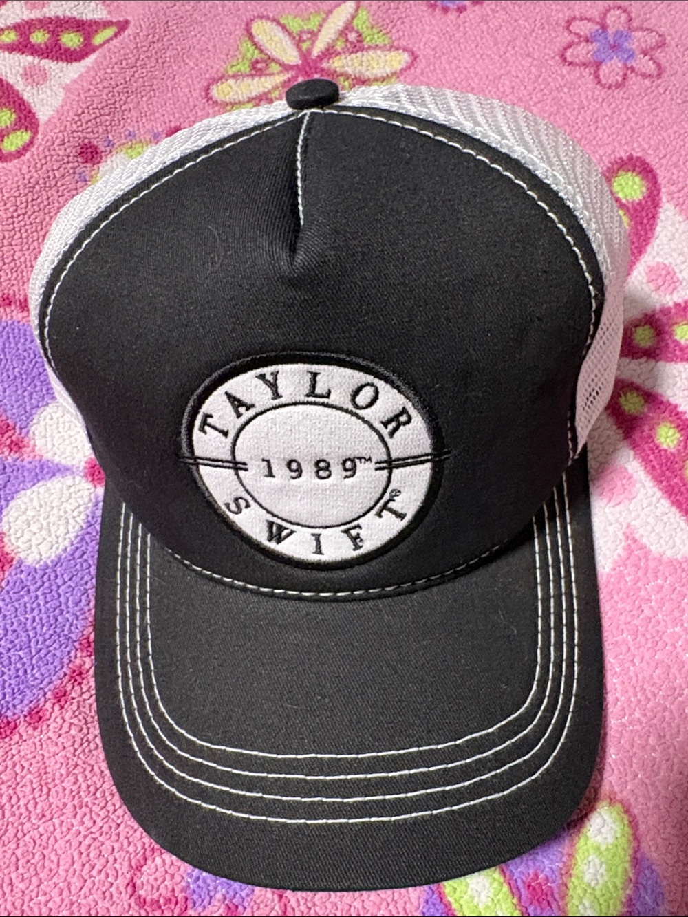 Taylor Swift Black 1989 Tour Mesh Trucker Hat
